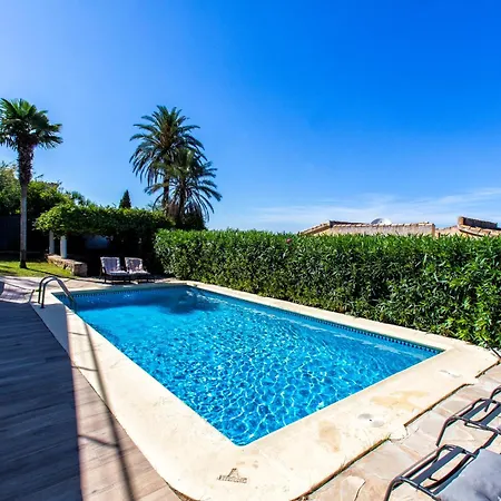 Дом отдыха Denia, Montgo Дения